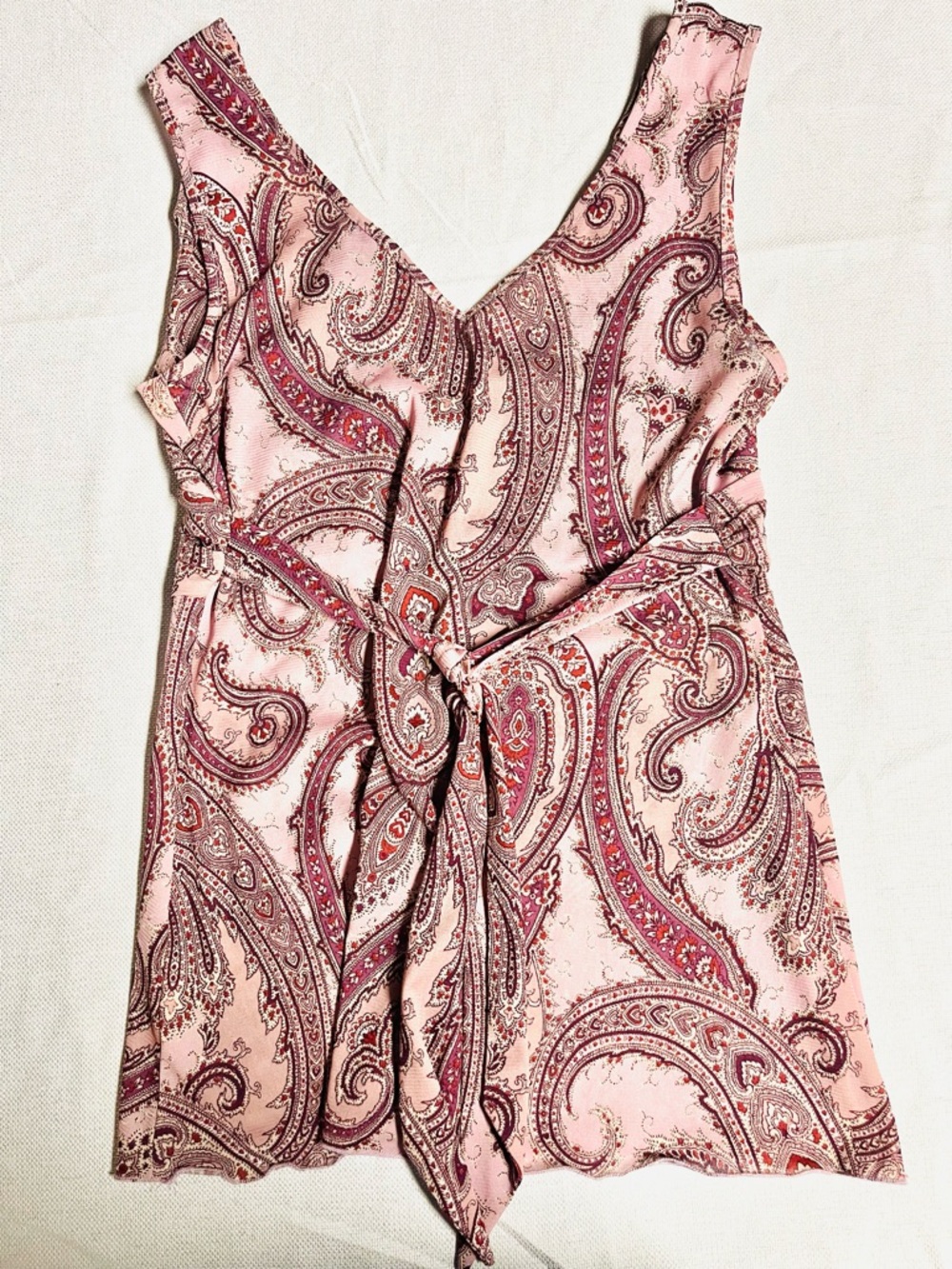 FANG Pink Paisley V-Neck Sleeveless Tank - Picture 3 of 7